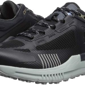 Under armour verge2.0 goretex w sz 6